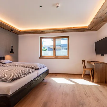 아파트 Almadel - Appartementhaus In Schladming-dachstein