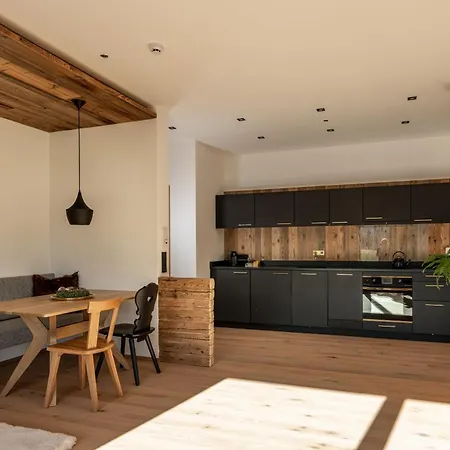 Almadel - Appartementhaus In Schladming-dachstein 아파트 슈라드밍